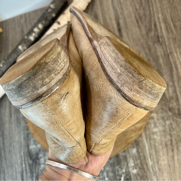 *Free People | Mont Blanc Dorsay Flat Tan Slip On Peep Toe Sandle Size 38/7.5 - Picture 16 of 16